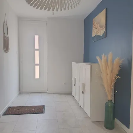 Chez Cathy Et Sebastien דירה